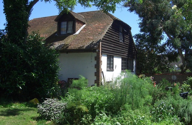 Strawberry Cottage B&B