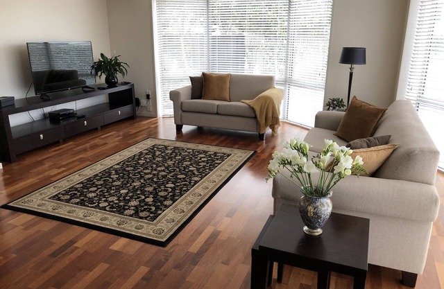 Strowan House 1 - Stylish Comfort