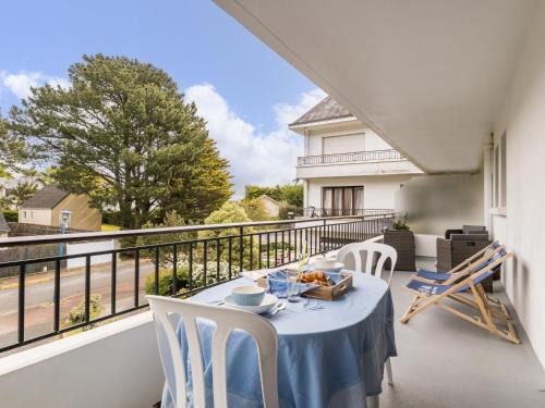 Studio à Mesquer: Plage à 200m, Balcon, Parking, Proche Commerces - FR-1-306-1243