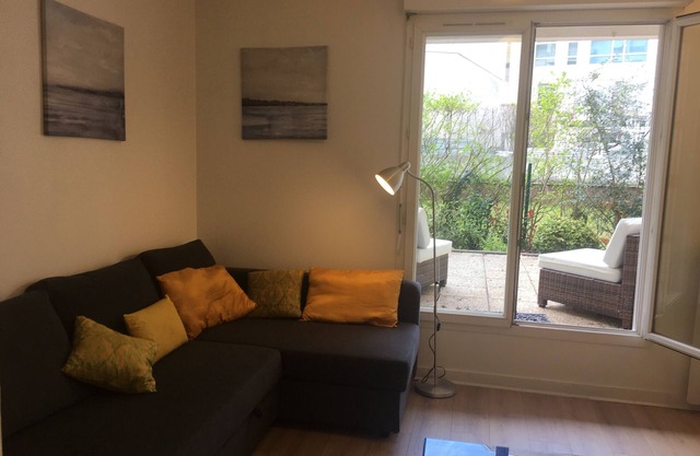 Studio 10 minutes from Porte de Versailles location 2 mois bail mobilité