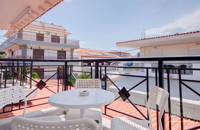Studio 1B in Hanioti close to beach and shops