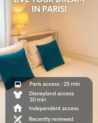 Studio 2 people Half Chemin Paris and Disneyland