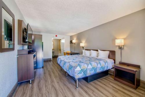 Studio 6 Birmingham, AL - Medical Center - Inverness Hwy 280