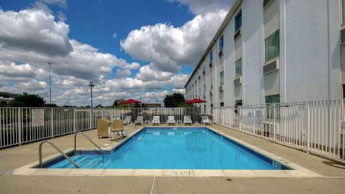Studio 6 King of Prussia PA Philadelphia