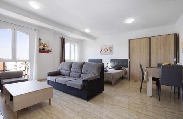 Studio Apartment Betty F in Central Location & with Wi-Fi