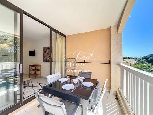 Studio cabine entièrement rénové classé 2 étoiles à 50m de la plage de Pramousquier