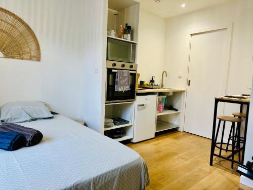 Studio confort centre-ville Clim Wifi Netflix