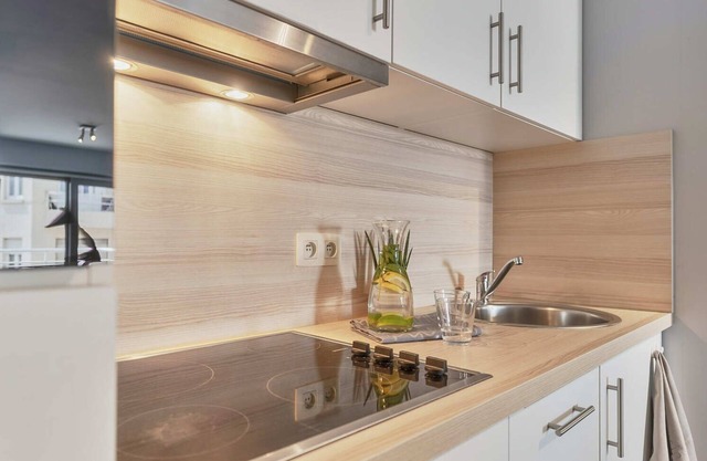 Studio for 4 people with city view