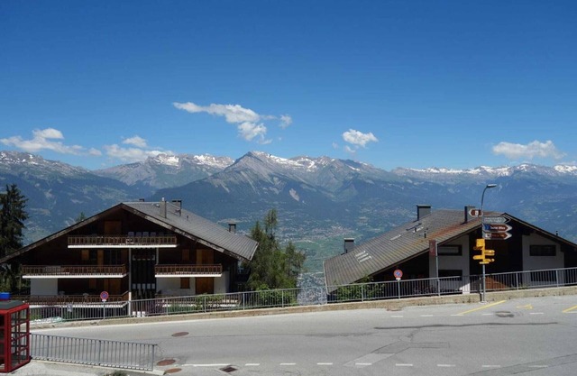 Studio in Veysonnaz with Valley Views