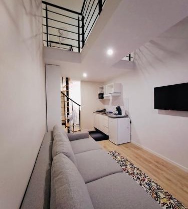 Studio Mezzanine Métro 14 Paris