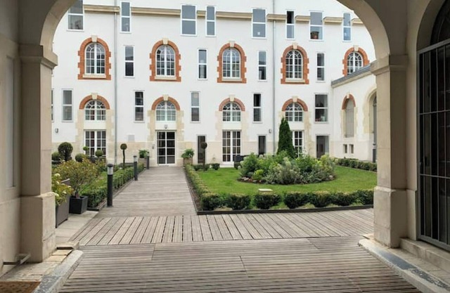 Studio Terrasse, former champagne house