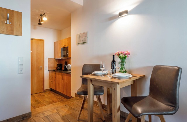 Studio with a balcony, a shared sauna and a gym