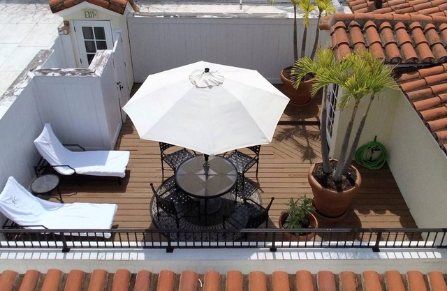 STUDIO with a TERRACE!! VERY PRIVATE.