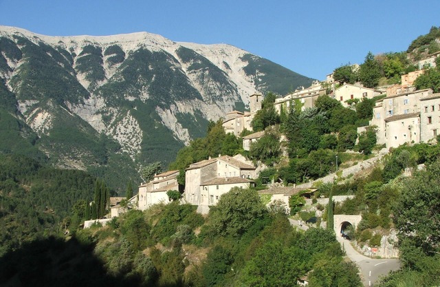 Studio with mountain view