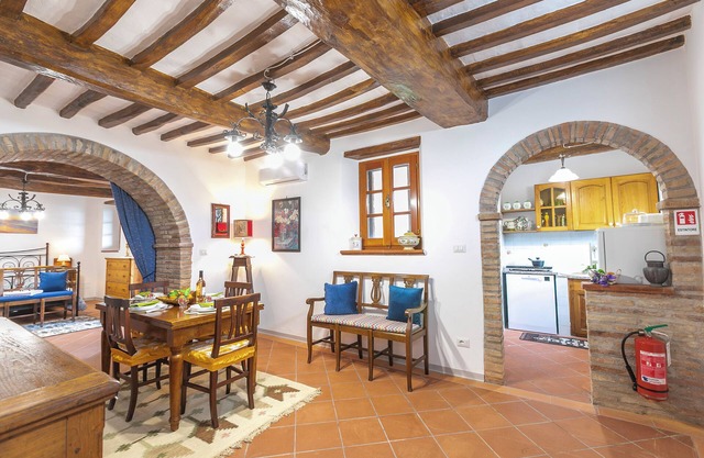 Studio With Pool And Garden, Panicale, Italy