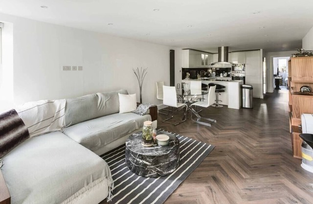 Stunning 2BD Apartment in Maida Vale