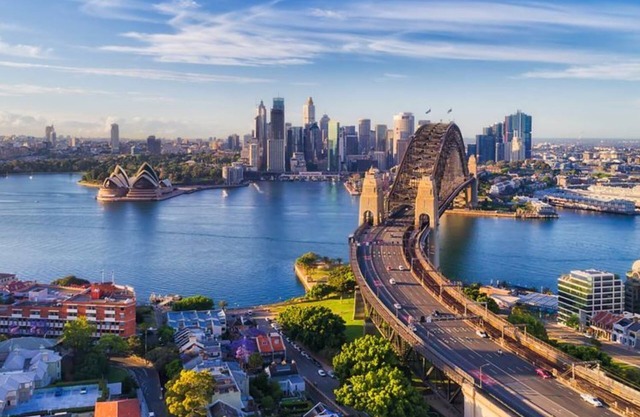 Stunning 3 Bedroom Apartment at Sydney CBDn