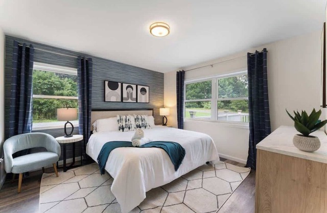 Stunning 4BR, 4BA Luxury Home with Hot Tub, Game Room & Fire Pit! Sleeps 12