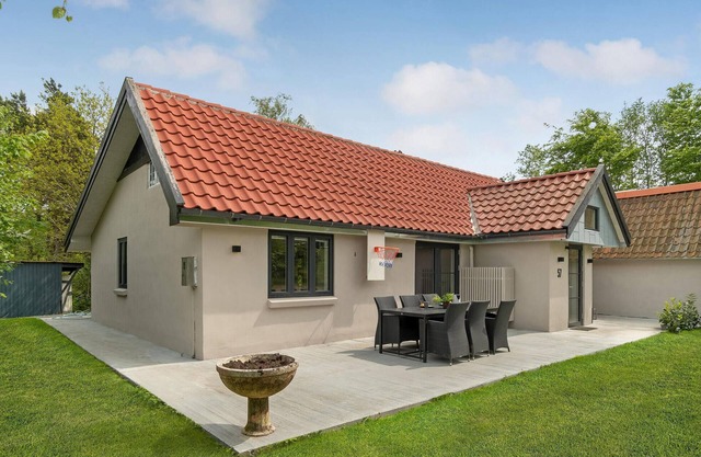 Stunning home in Ebeltoft with WiFi