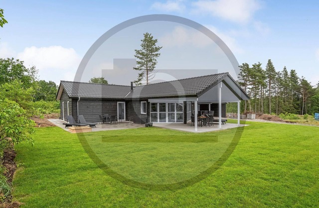 Stunning home in Ebeltoft with sauna