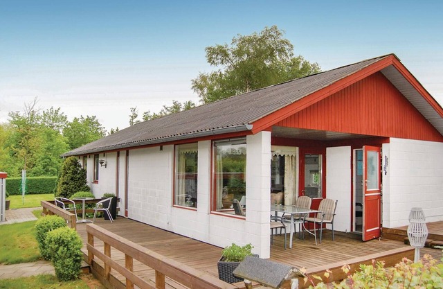 Stunning home in Egernsund with WiFi