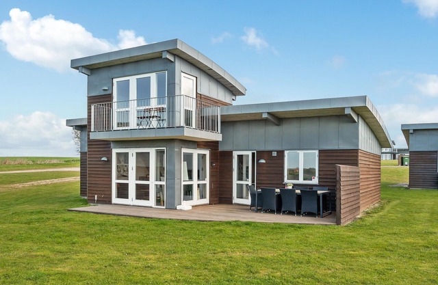 Stunning home in Faaborg with WiFi