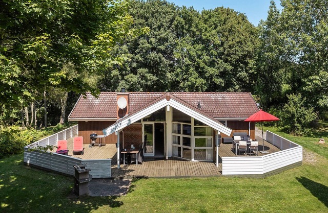 Stunning home in Humble with WiFi