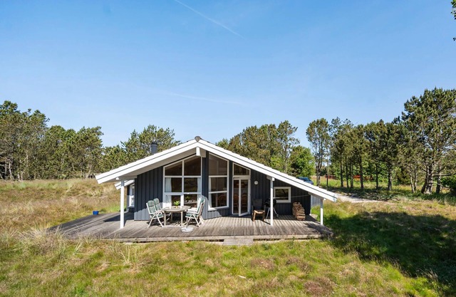 Stunning home in Strandby with WiFi