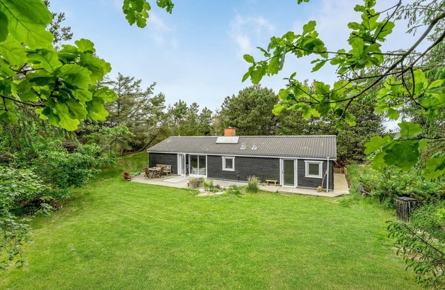 Stunning home in Thisted with WiFi