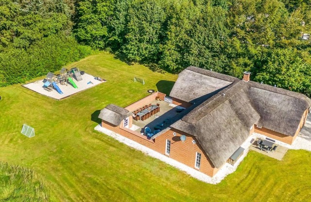 Stunning home in Ulfborg with sauna