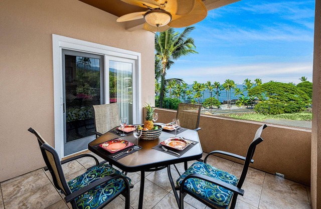Stunning Modern Condo Across Street from Turtle Beach, Learn to Snorkel or Surf!