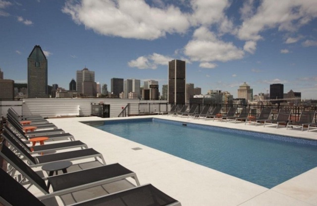 Stunning & Modern Downtown Montreal Condo (2bds)