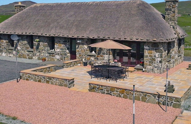 Stunning private villa for 6 people with WIFI, TV and parking