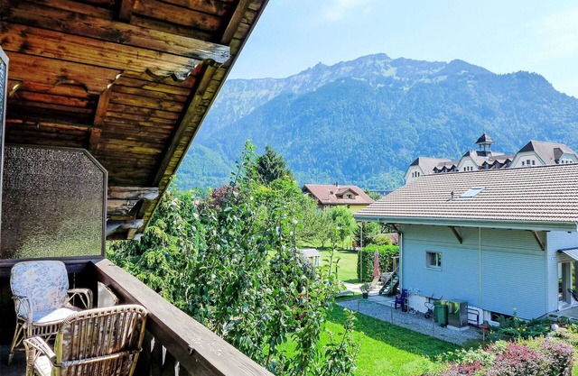 Stunning private villa for 5 guests with WIFI, TV, patio, pets allowed, panoramic view and parking