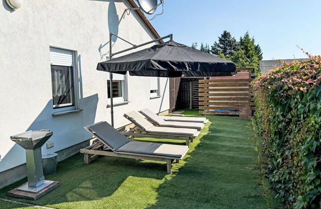 Stunning private villa for 4 people with A/C, WIFI, TV, terrace and pets allowed