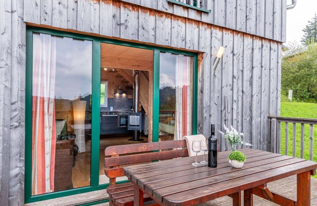 Stunning private villa for 6 guests with WIFI, TV and terrace