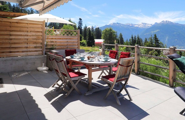 Stunning private villa for 6 guests with WIFI, TV, terrace and parking