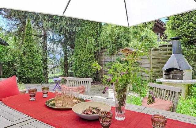 Stunning private villa for 12 people with WIFI, TV, patio, pets allowed, panoramic view and park.