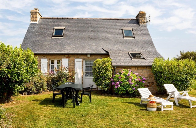 Stunning private villa for 4 people with WIFI, TV and pets allowed