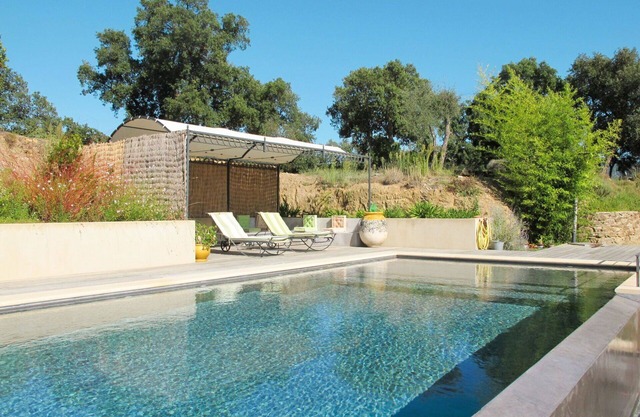 Stunning private villa for 6 people with A/C, private pool, WIFI, TV, terrace and parking