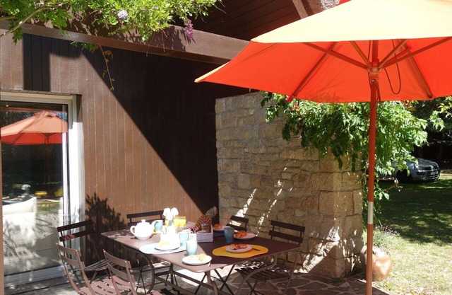 Stunning private villa for 6 guests with WIFI, TV and terrace