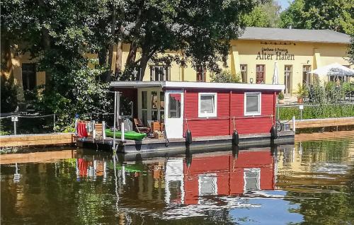 Stunning Ship In Havelsee Ot Kützkow