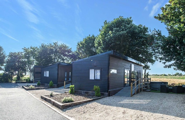Stunning two bed lodge with hot tub