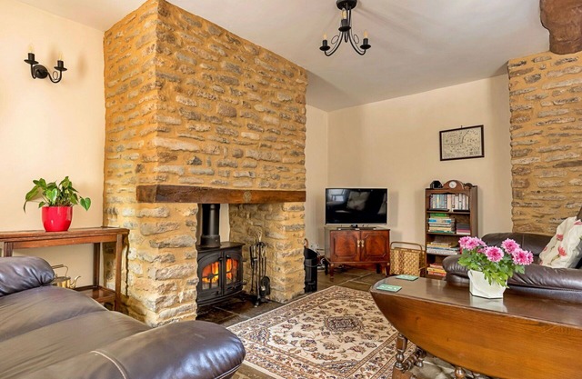 Stunning villa for 4 guests with WIFI, TV and pets allowed