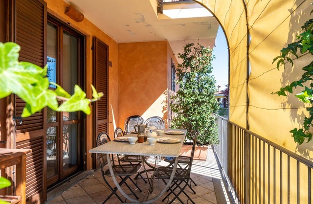 Stunning villa for 8 people with A/C, private pool, hot tub, WIFI, TV, terrace and parking