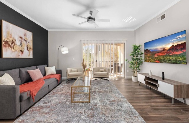 Stylish 2BR Scottsdale, Pet-friendly, Sunrise Peak