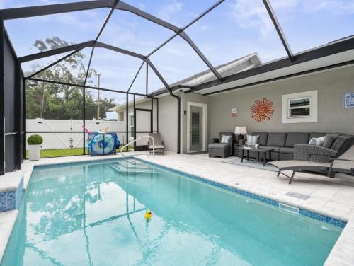 Stylish 3BR Ybor Oasis w - Pvt - Pool and workspace