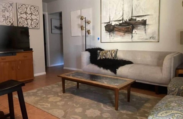 Stylish, Central Casa Pacifica West in North Parkn