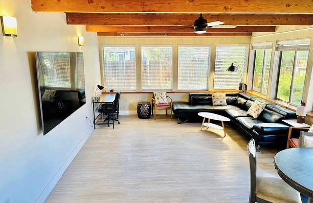 Stylish Comfort House|3Bedrooms|9Sleeps9