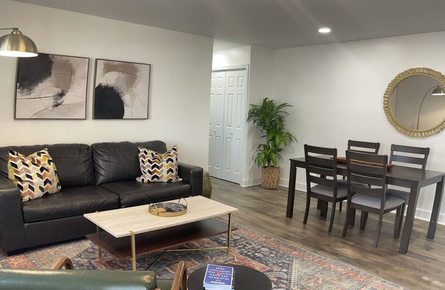 Stylish downtown condo with amazing views.